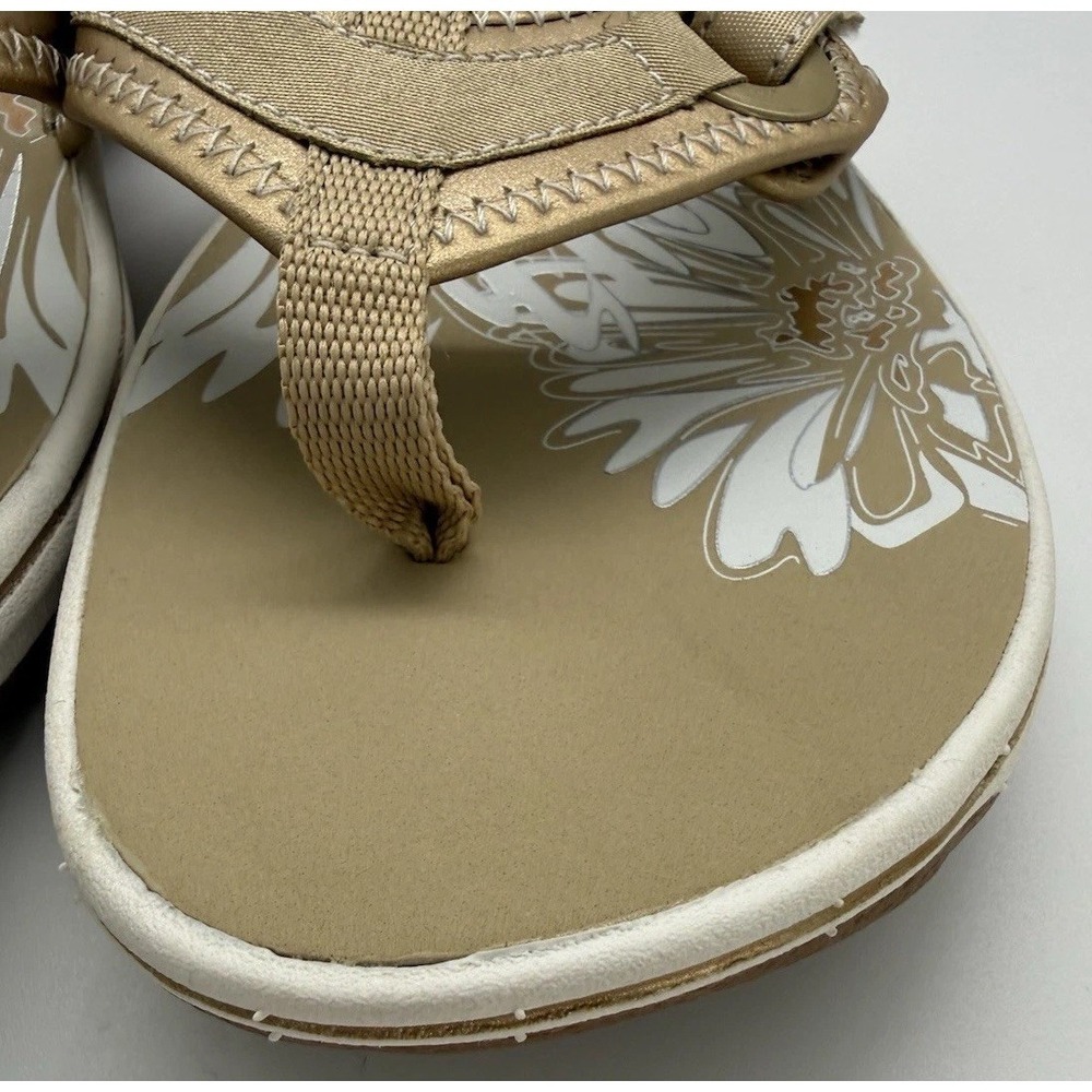 Clarks Collection Sandals Womens 10M Breeze Sea Casual Slip On Thong Flats Taupe - Picture 10 of 10